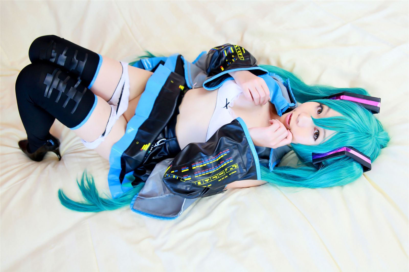 [Cosplay] 2013.04.10 Ultra hot new Vocaloid Set